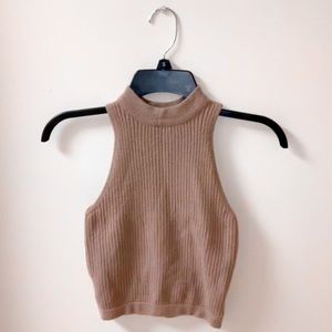 Sweater Material high neck crop top mauve